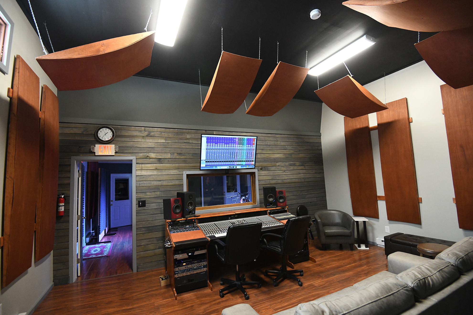 26 Music Recording Studio WV